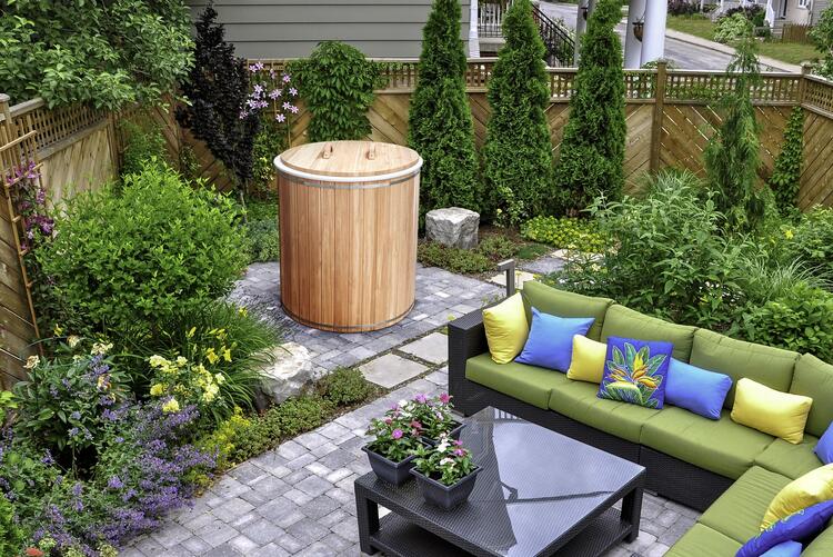 The Arctic Plunge Tub
