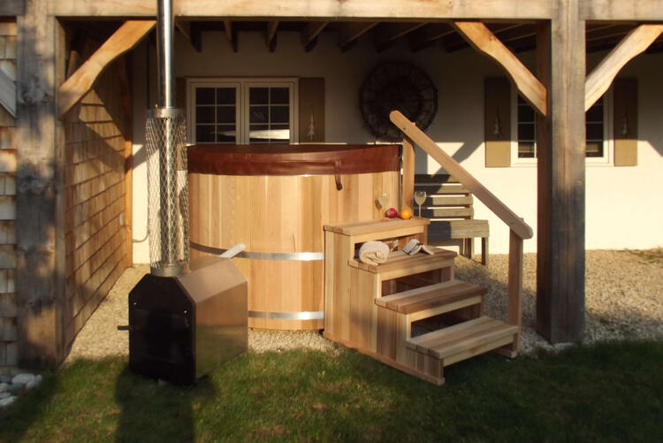 The Original Red Cedar Hot Tub